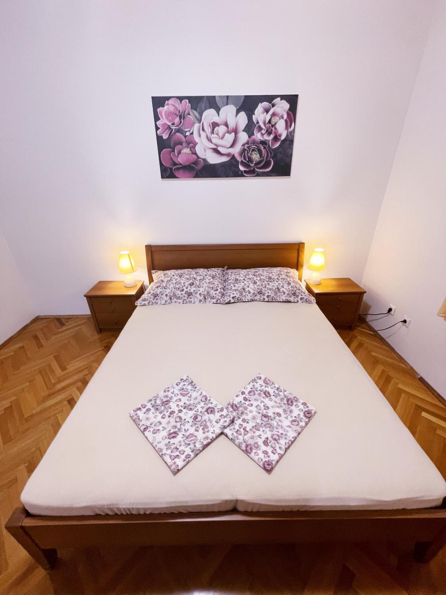 Apartments Villa Marijeta With Free Parking Дубровник Екстериор снимка