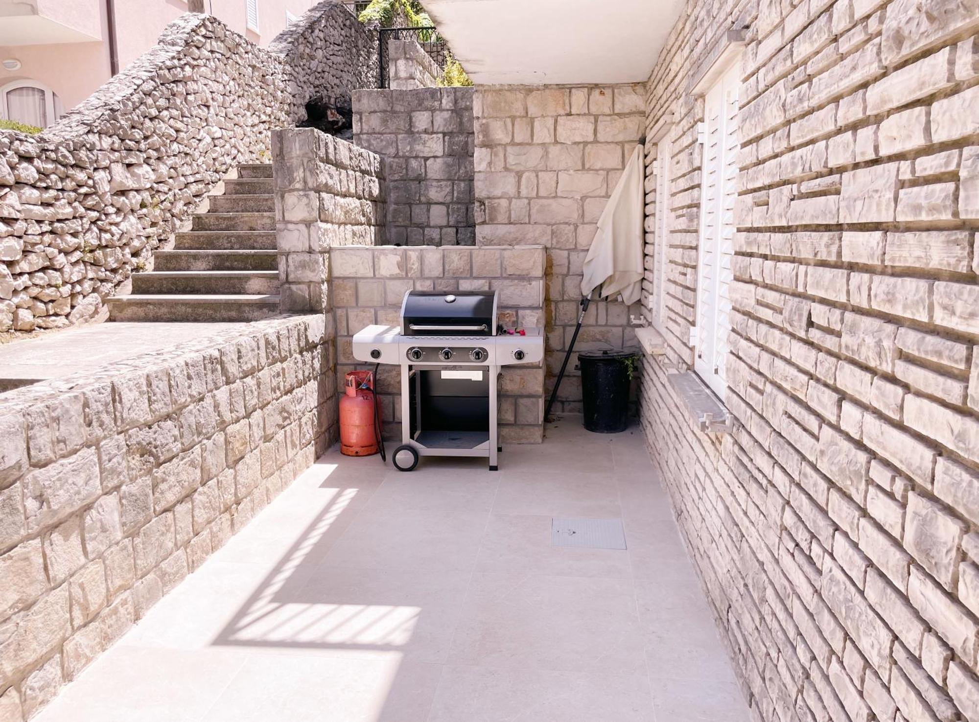 Apartments Villa Marijeta With Free Parking Дубровник Екстериор снимка